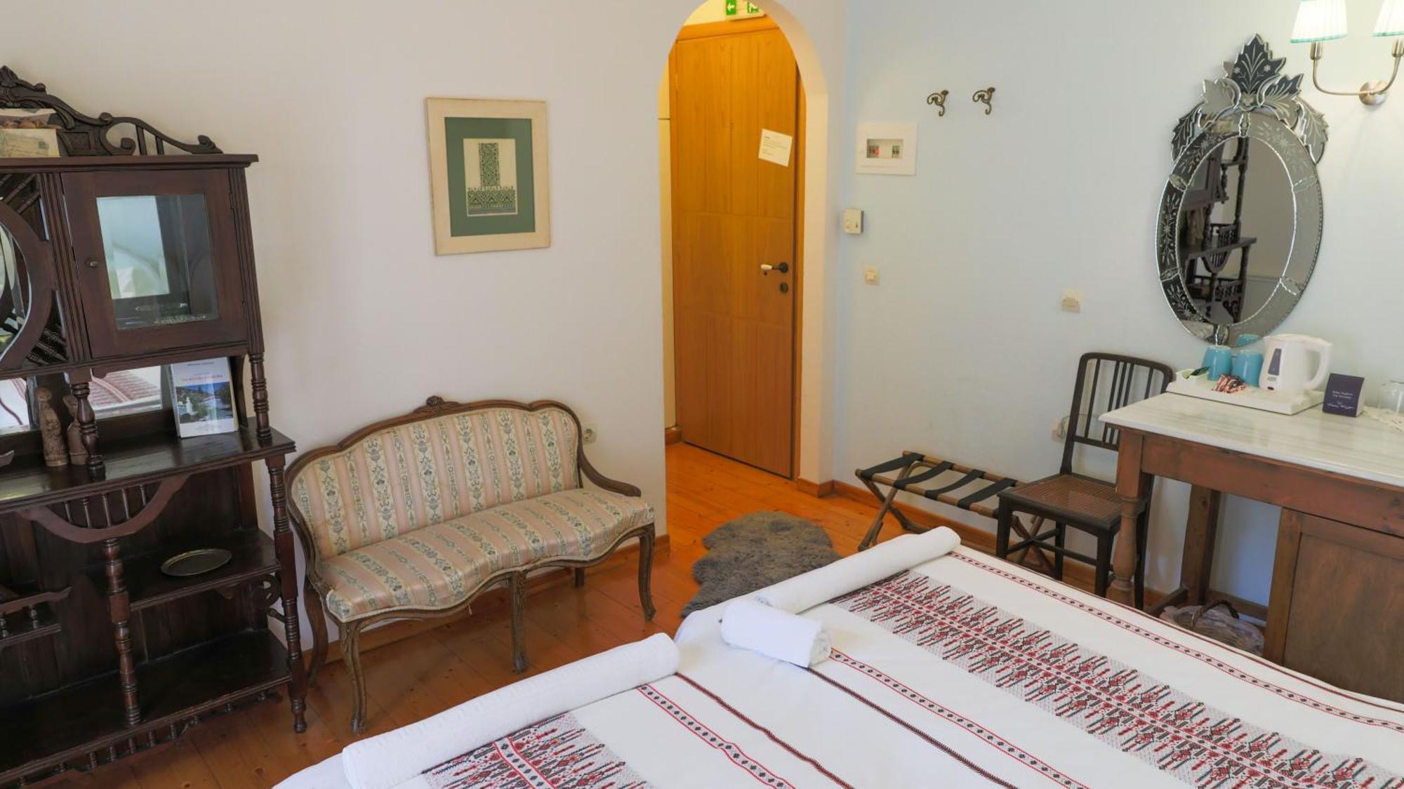 Hotel Papanikola Piana Ngoại thất bức ảnh