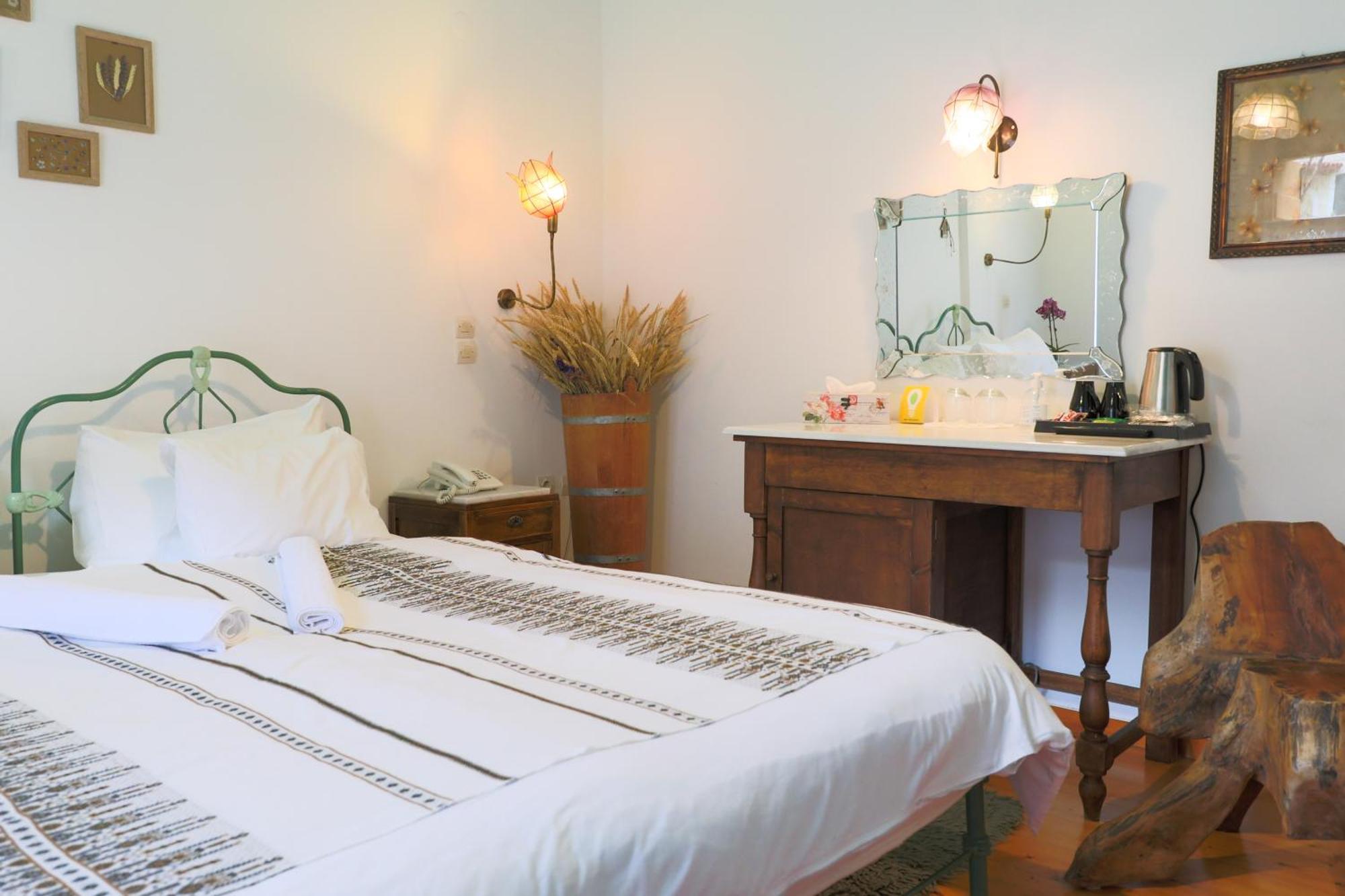 Hotel Papanikola Piana Ngoại thất bức ảnh